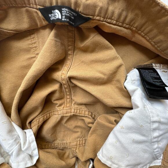 The North Face Men's Tan Shorts Size 32 Cotton Blend Stretch Chino Utility - Picture 3 of 9